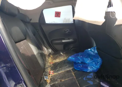 2015 Nissan Juke S из США, поврежденный, VIN JN8AF5MVXFT555104